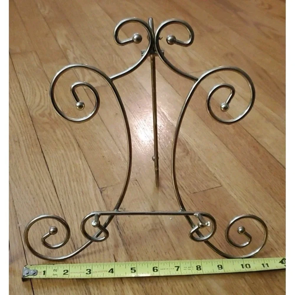 Vintage Brass Gold Metal Picture Stand Easels Set of 2 Hollywood Regency‎